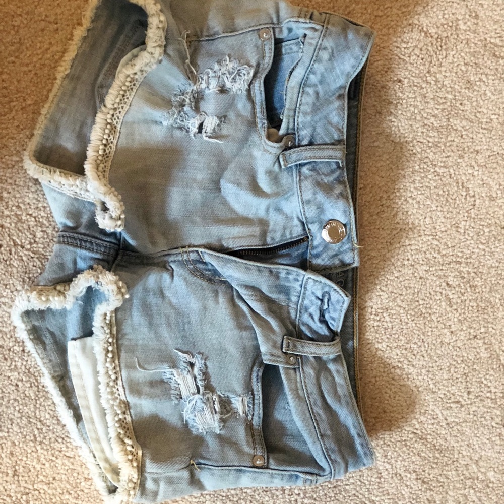 American Eagle Outfitters stretch denim shorts
